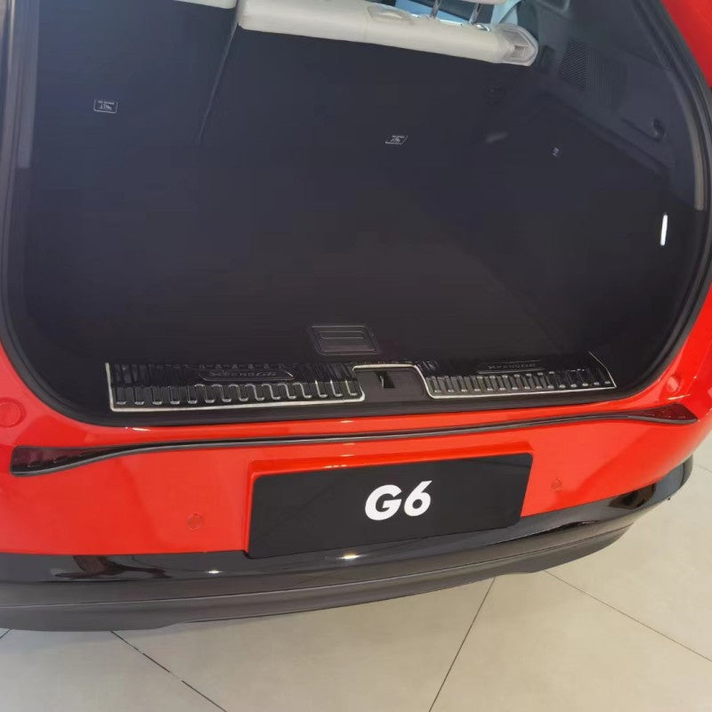 Xpeng G6 Trunk Sill Protector – Titanium Black