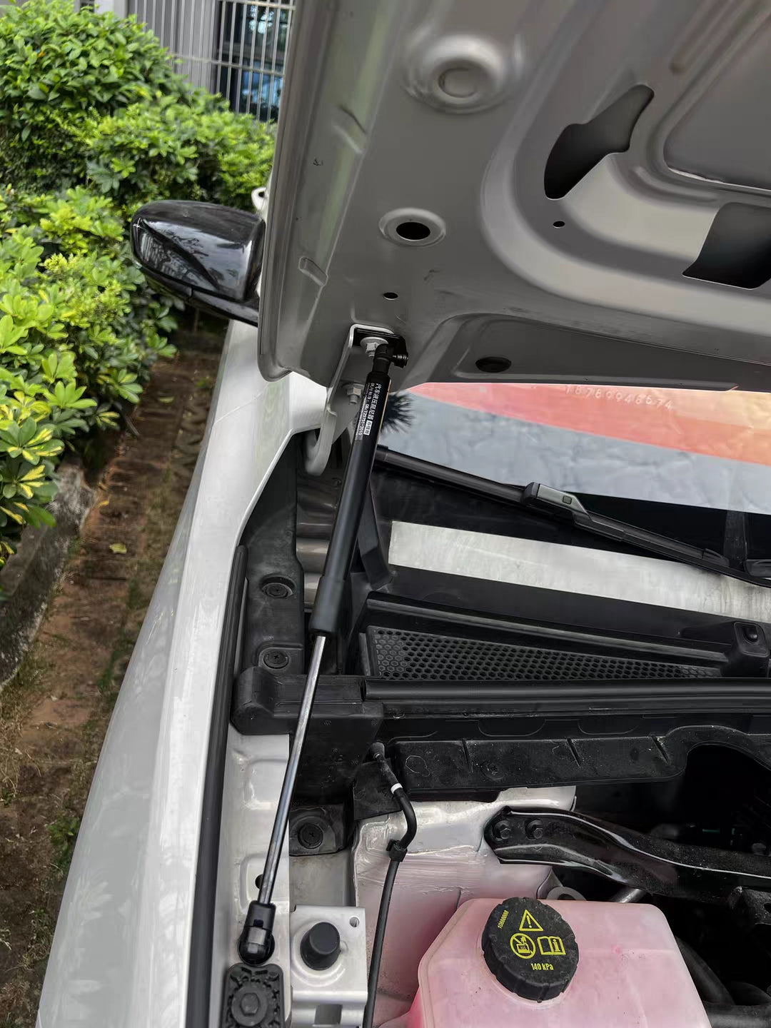 MG S5 EV Frunk Maximum Storage