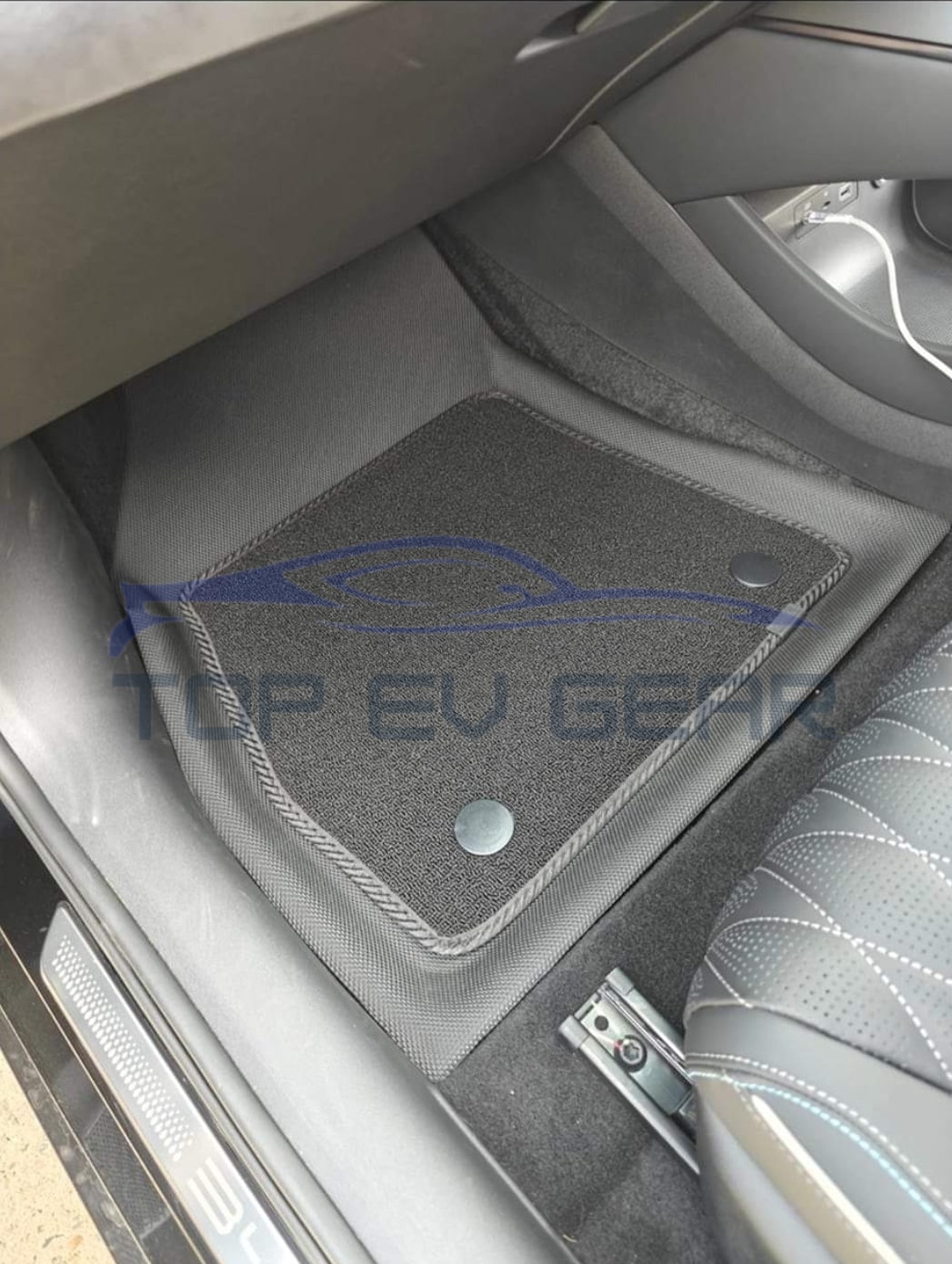 Floor mats for Xpeng G6 - RHD