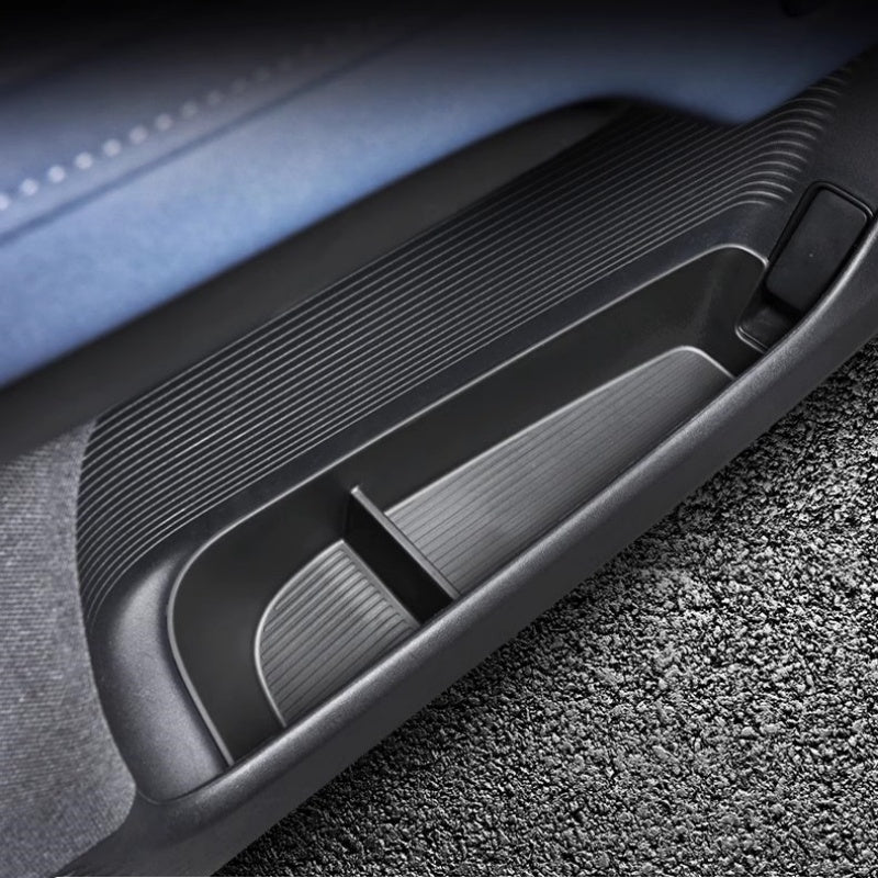 XPeng G6 Car Door Storage Slot