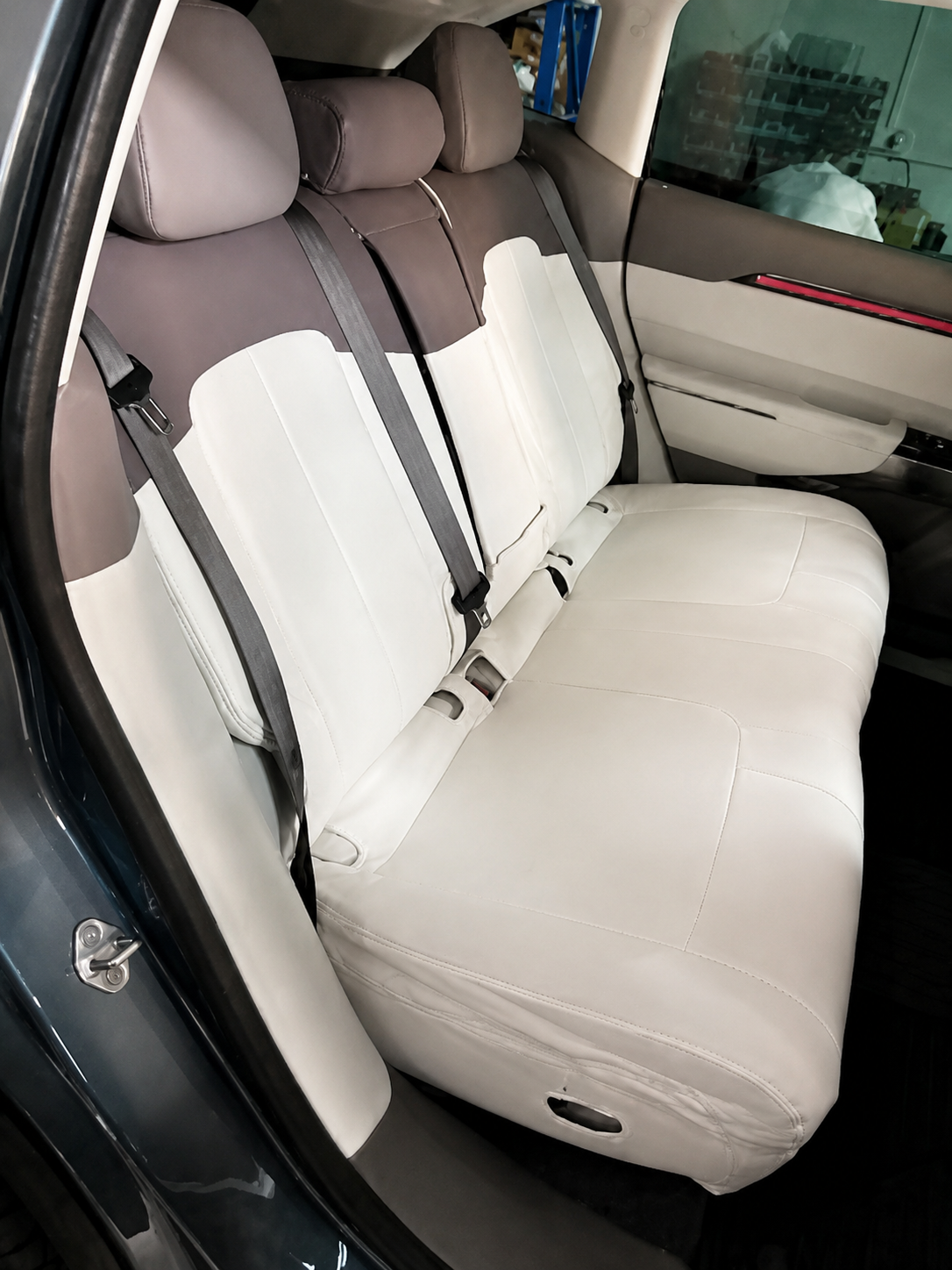 Zeekr 7x Premium Nappa Seat Covers – Full Set Two Tone