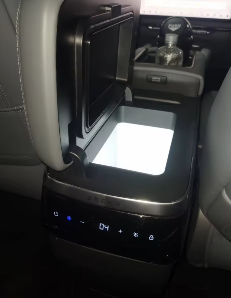 Genuine ZEEKR 7X Integrated Refrigerator | Original Factory Part