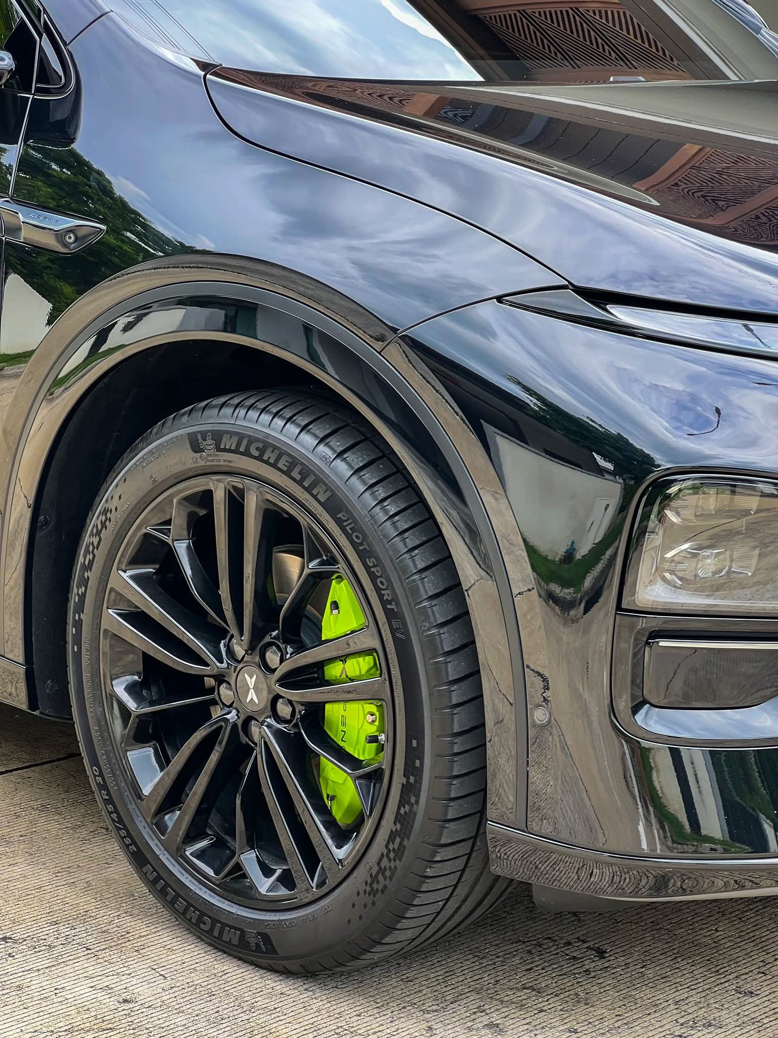 XPeng G6 Brake Caliper Covers for 20-Inch Wheels